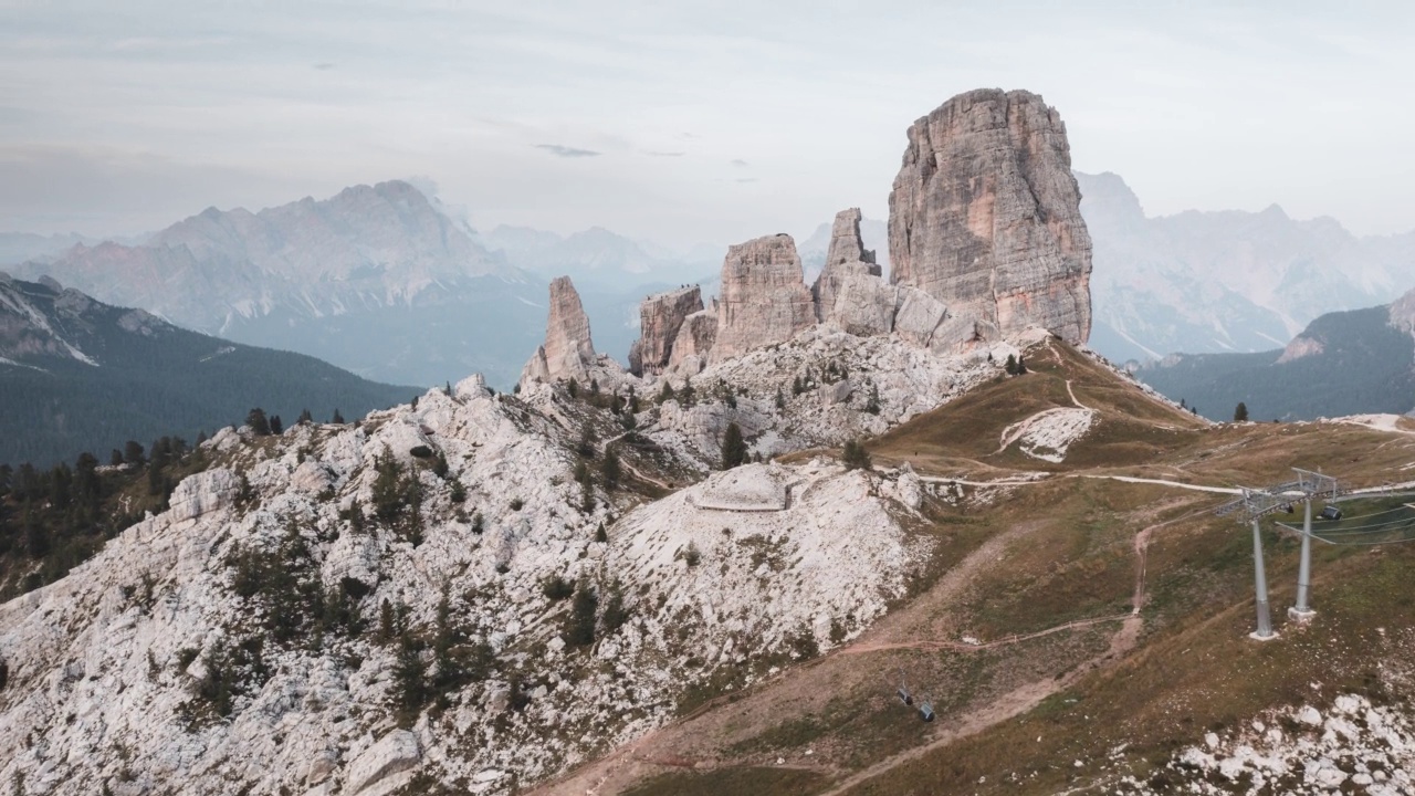 Cinque Torri, Dolomites，意大利阿尔卑斯山，意大利视频素材