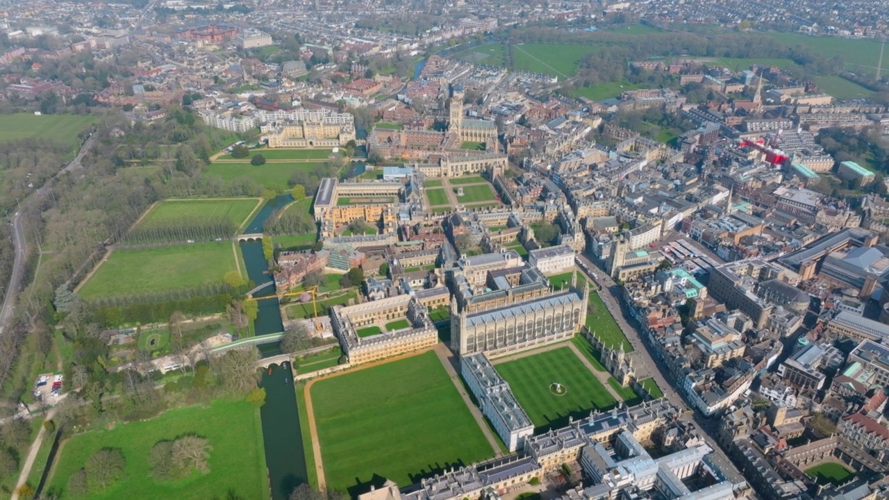 英国剑桥大学和学院的鸟瞰图视频素材