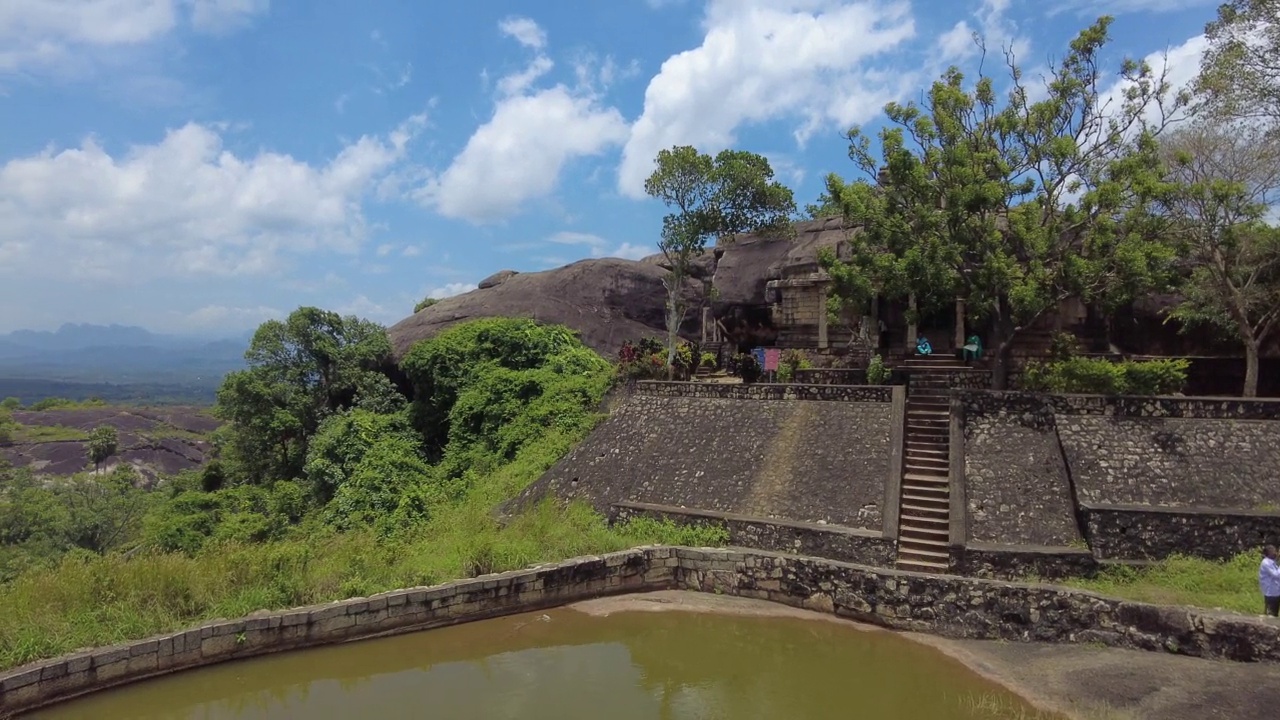 塔米尔纳德邦Kanyakumari地区的Chitharal Jain纪念碑和Bhagavati寺庙视频素材