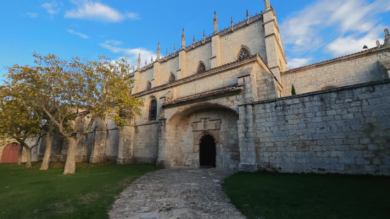 Cartuja de Miraflores修道院，Burgos, Castilla y Leon西班牙。高质量4k镜头视频素材