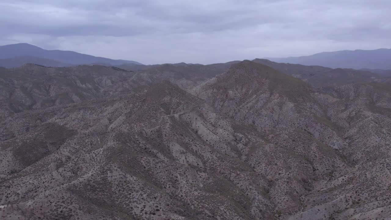 西班牙南部阿尔梅里亚的塔伯纳斯沙漠视频下载