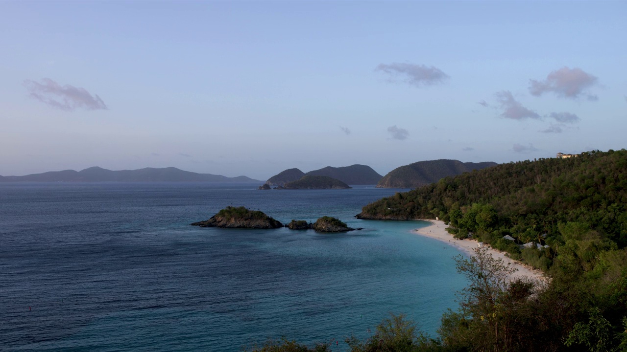 美属维尔京群岛圣约翰Trunk Bay。视频素材