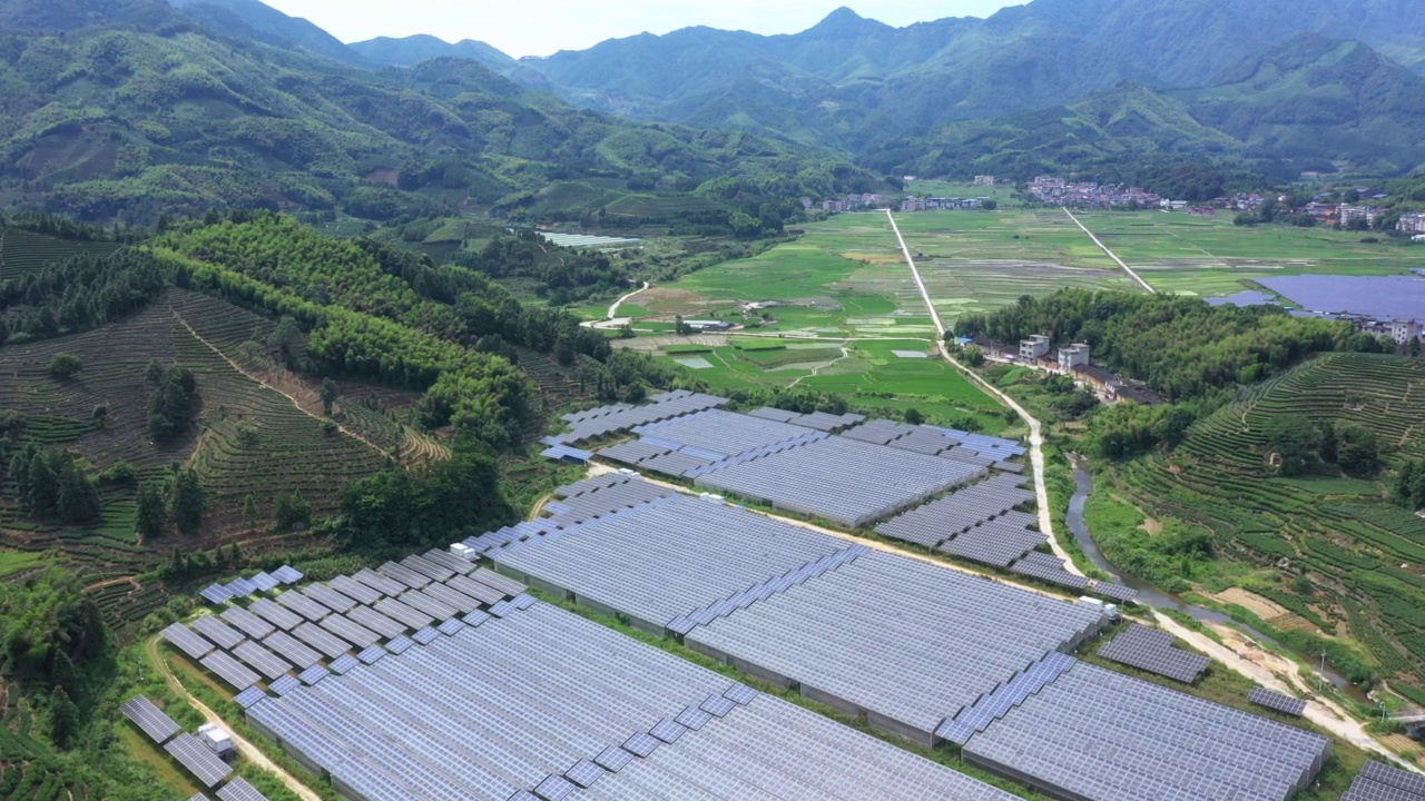 太阳能发电厂视频素材