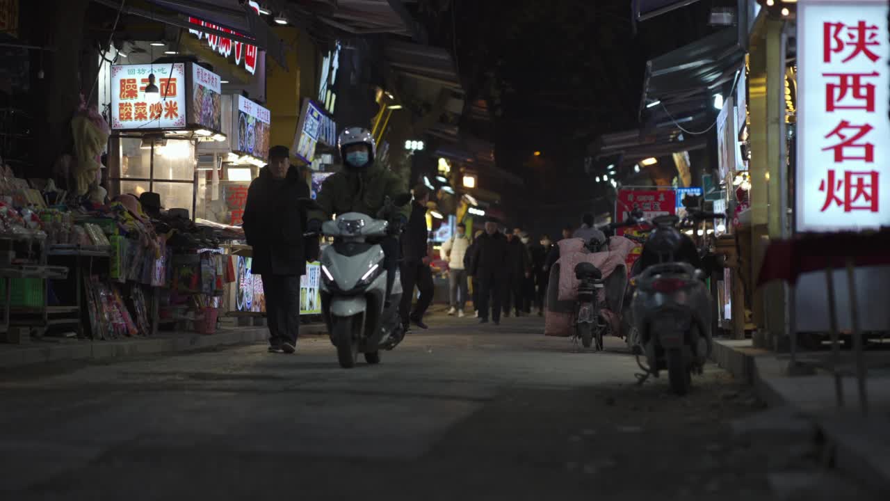 中国当地的夜市视频素材