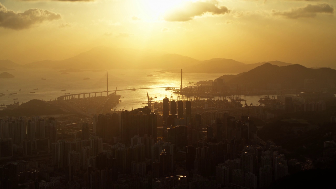 香港葵涌货柜码头天线视频素材