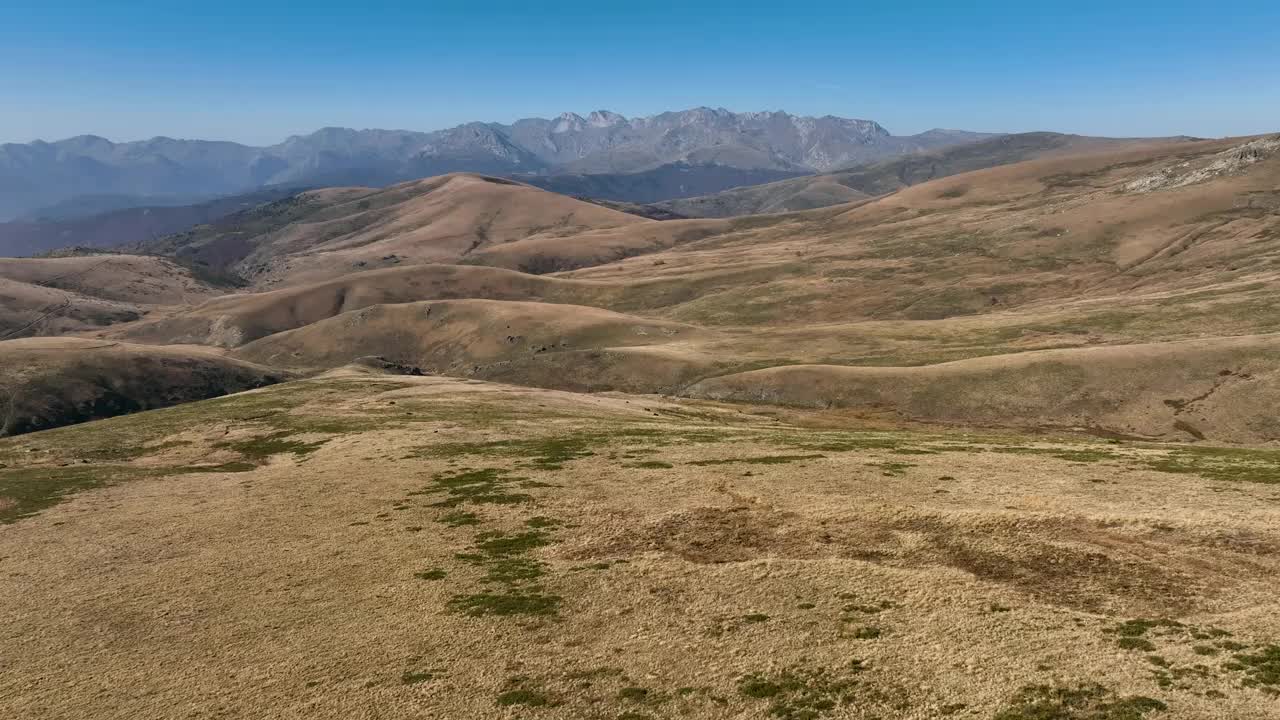 北马其顿的沙尔山和马夫罗沃国家公园视频素材