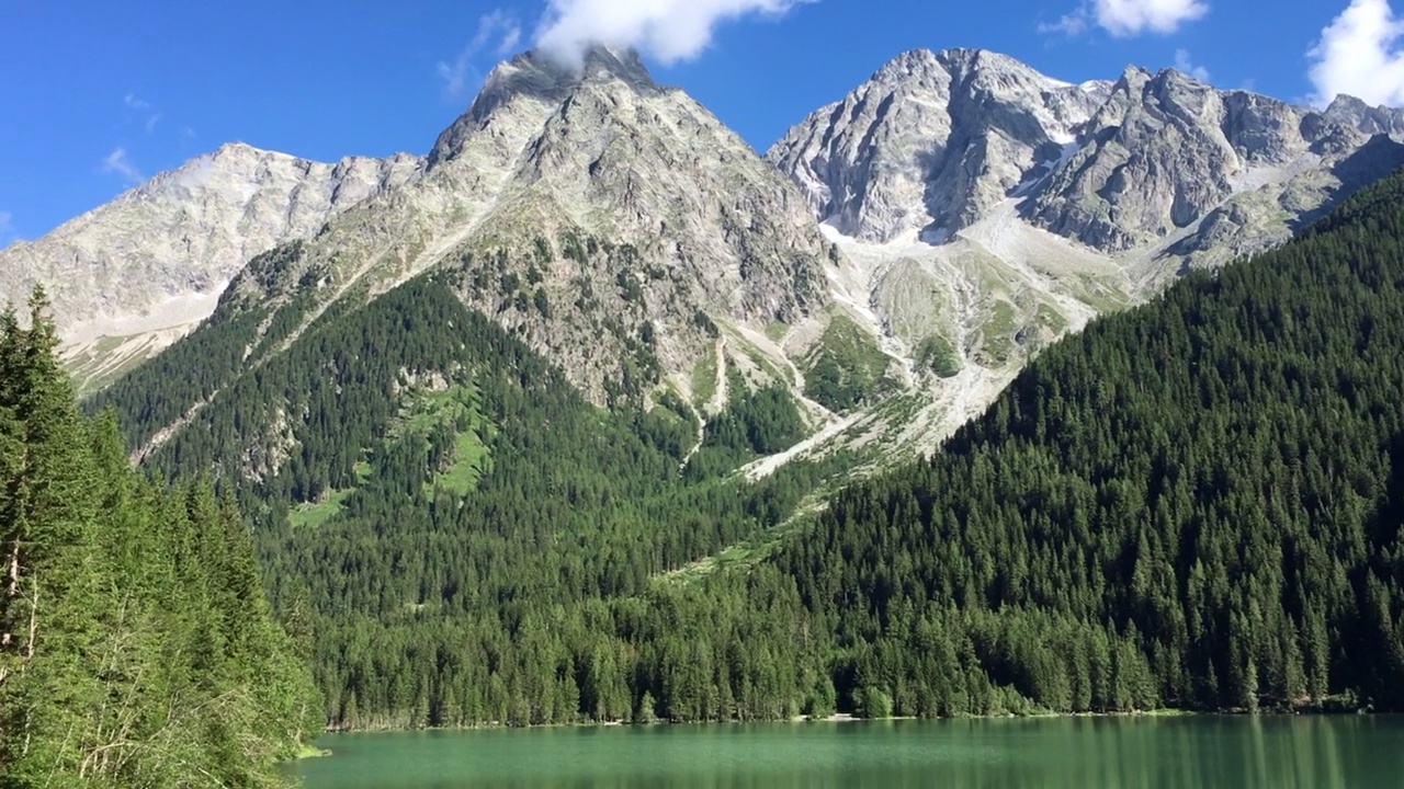 意大利的山地景观视频素材