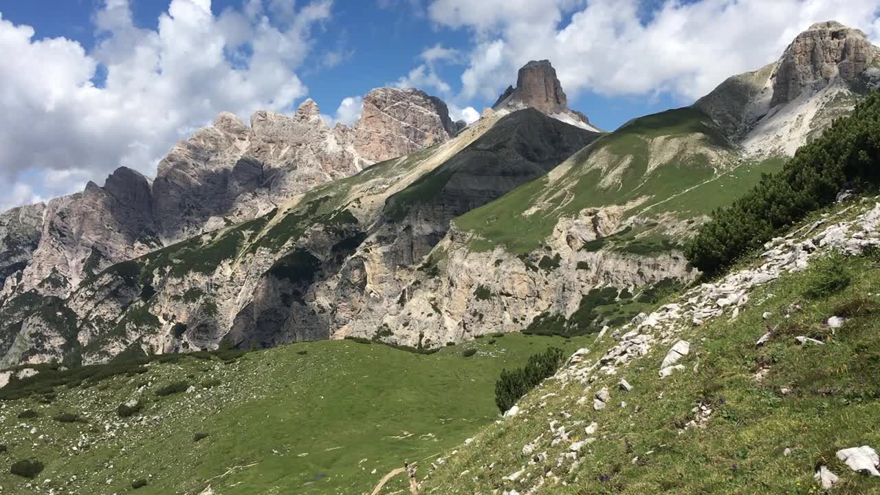 拉瓦雷多三峰视频素材