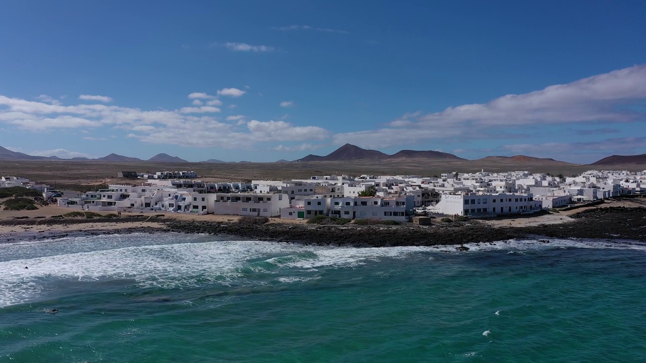 兰萨罗特海景海景，西班牙法马拉湾视频素材