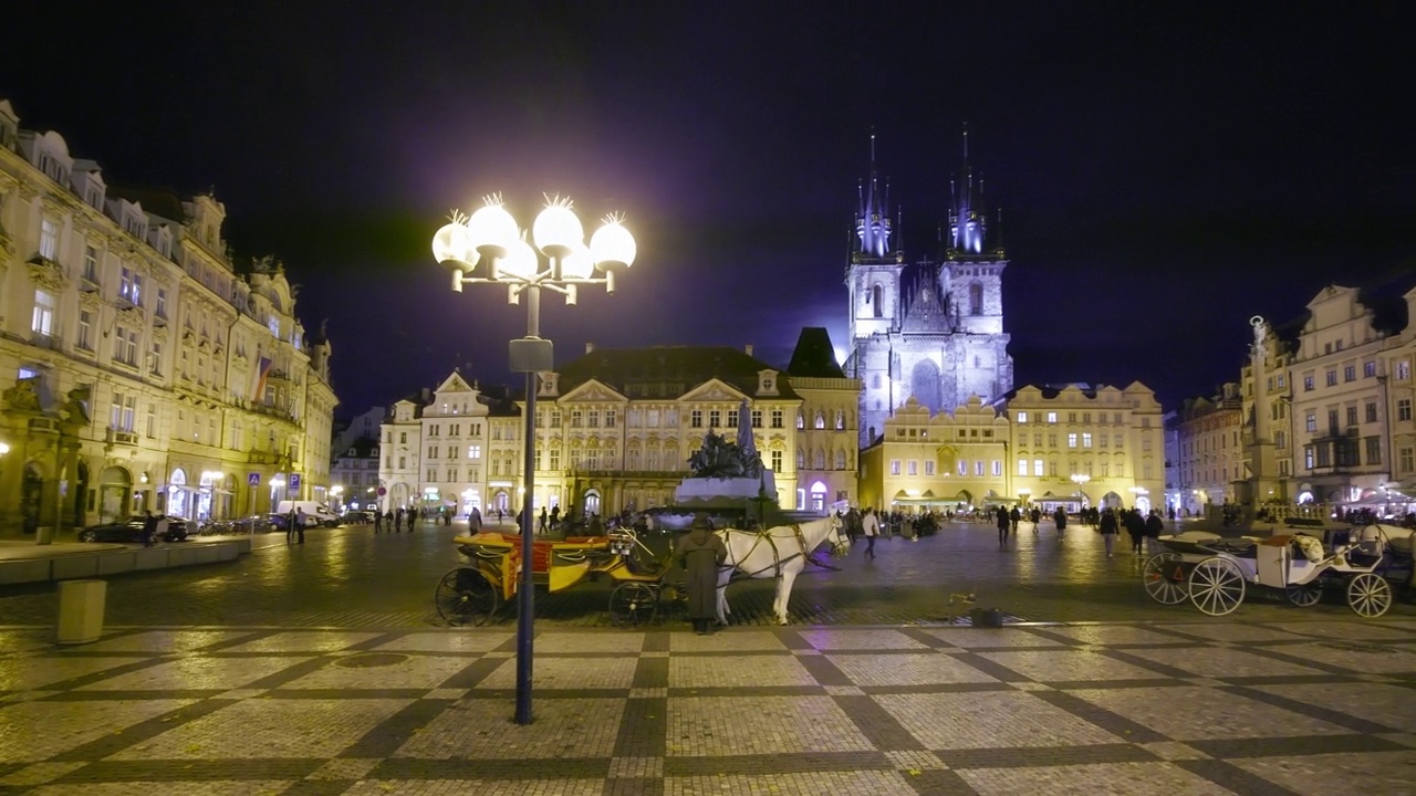 Prague. Old Town Square. Church of Our Lady before Týn视频素材