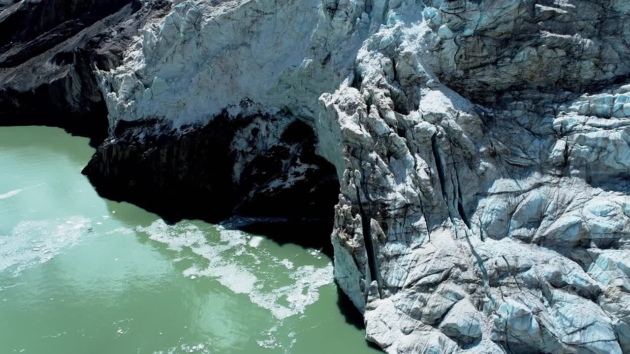 西藏自治区那曲地区的萨普雪山和冰川视频素材