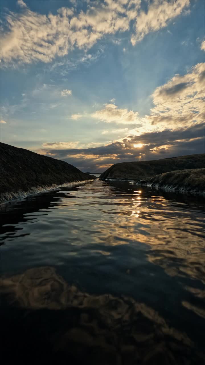 Beautiful sunset at Fiskebäck harbor in Gothenburg, Sweden.视频素材