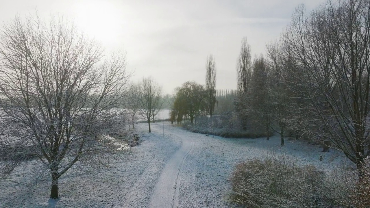 英国的空中雪景视频素材