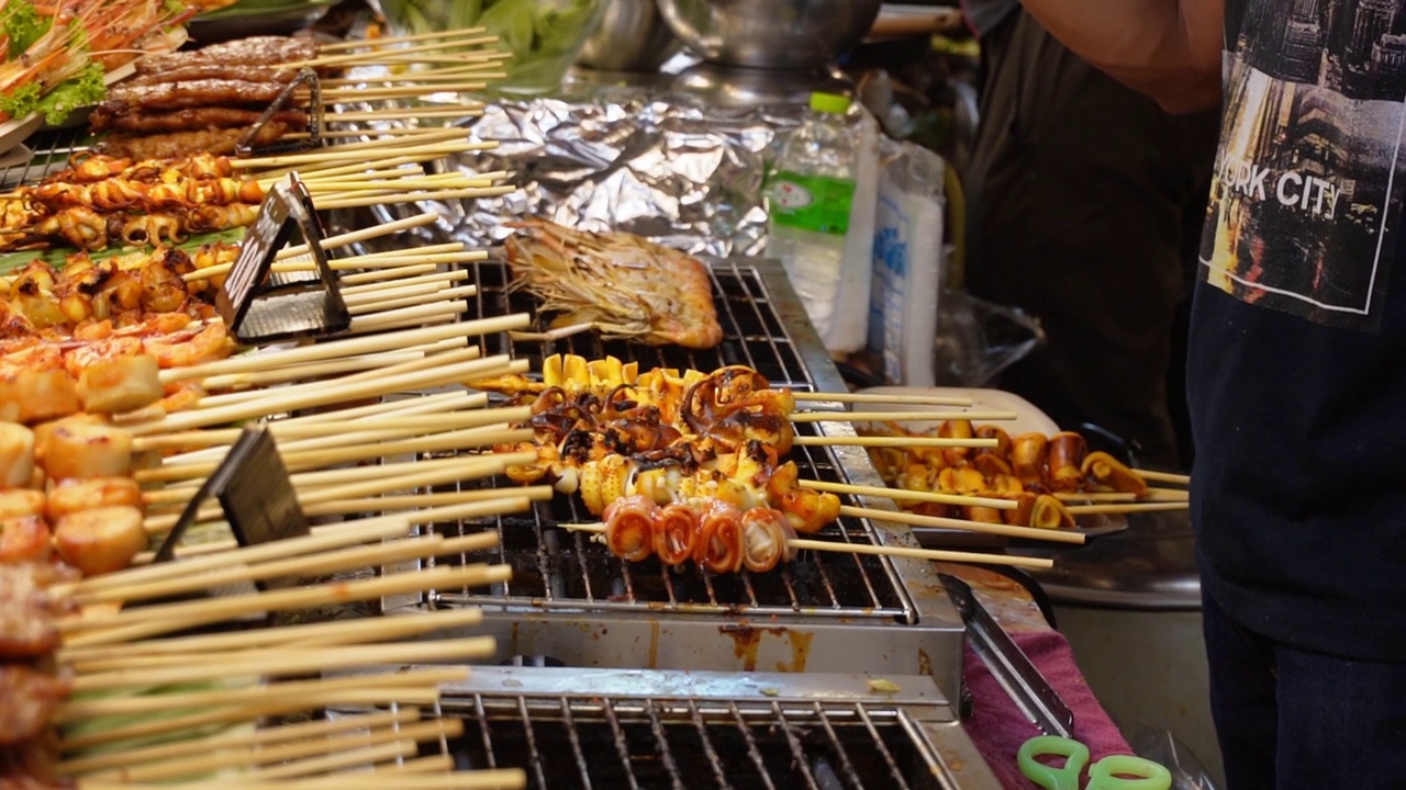 街边小吃摊在做饭视频素材