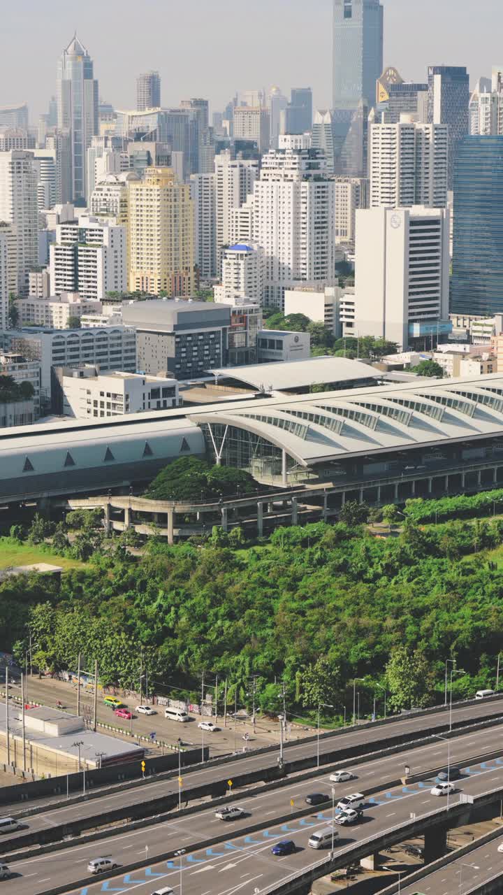 空中景观全景中心区makkasan Ratchaprarop patunam曼谷，泰国视频素材