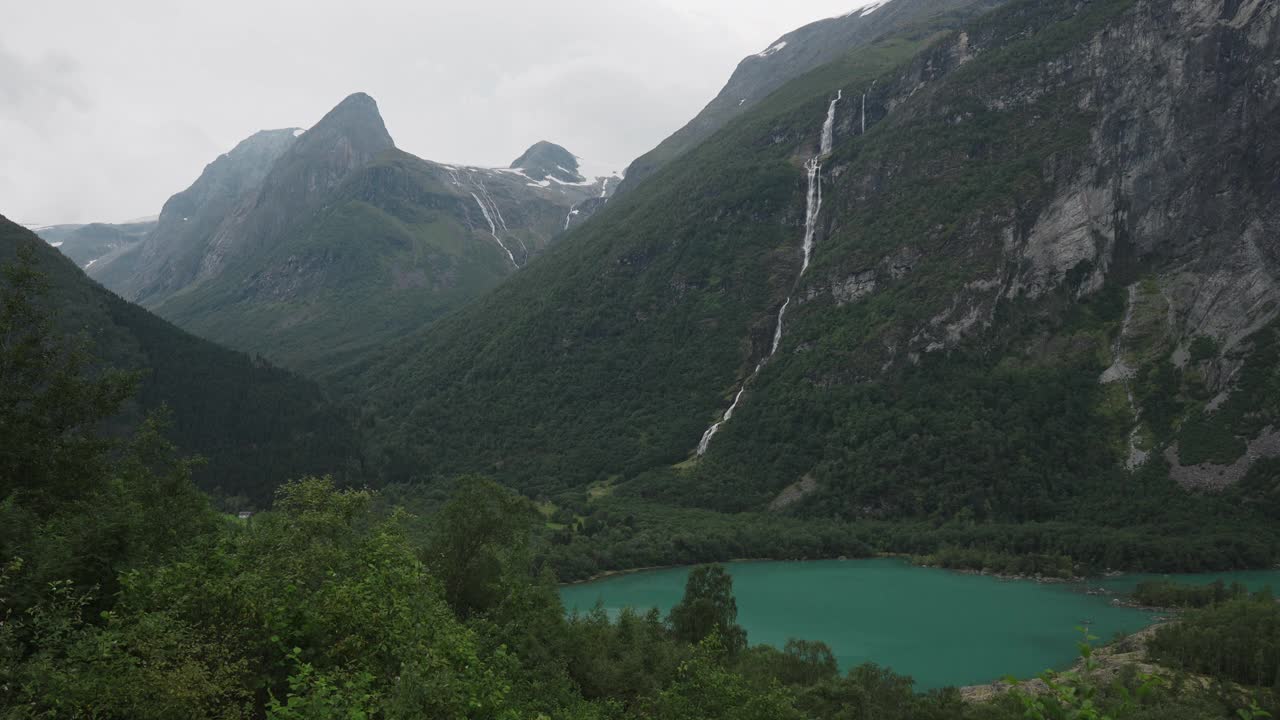 挪威的湖泊风景视频素材