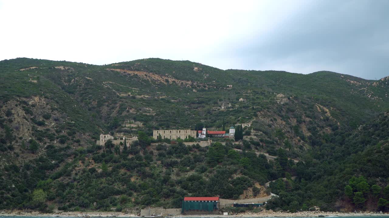 Abandoned Russian âsketeâ on Mount Athos in Greece视频素材