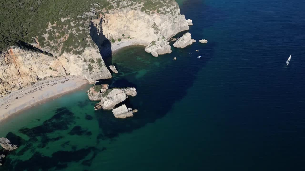 Ribeira do Cavalo海滩的俯视图视频素材