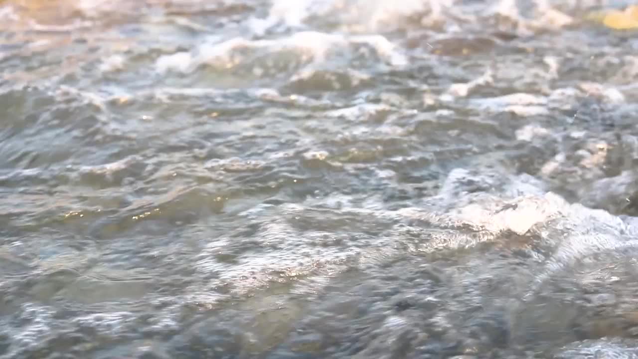 河水湍急，水流湍急视频素材