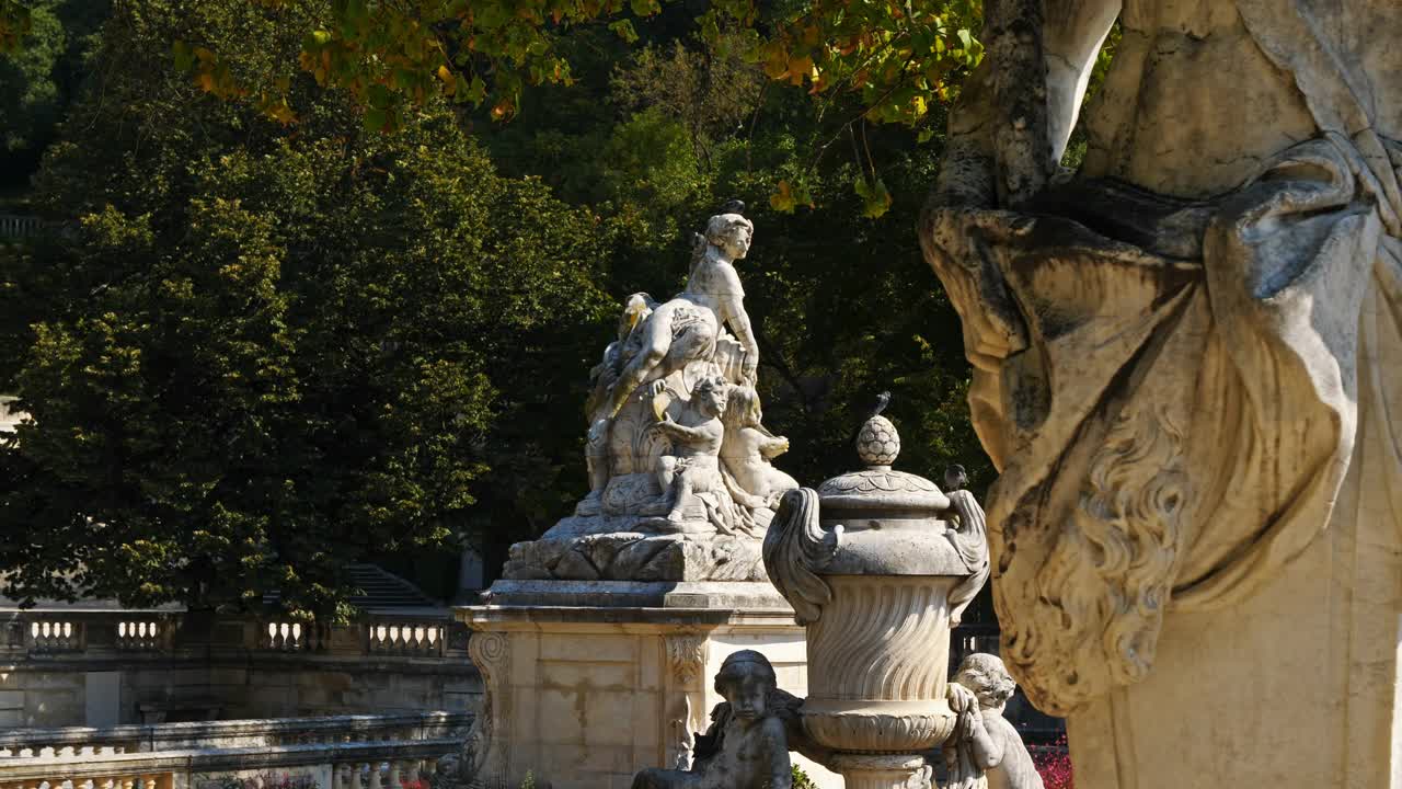 Jardins de la Fontaine, Nîmes, Gard, Occitanie, France视频素材