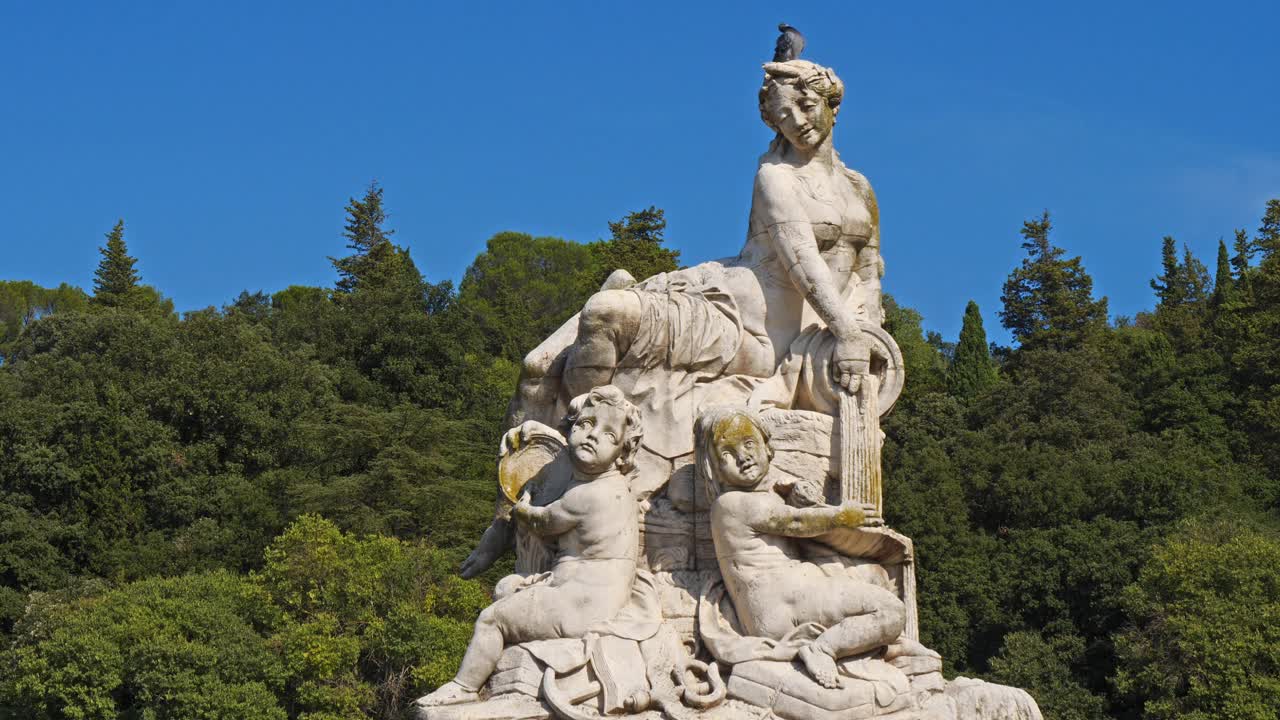 Jardins de la Fontaine, Nîmes, Gard, Occitanie, France视频素材