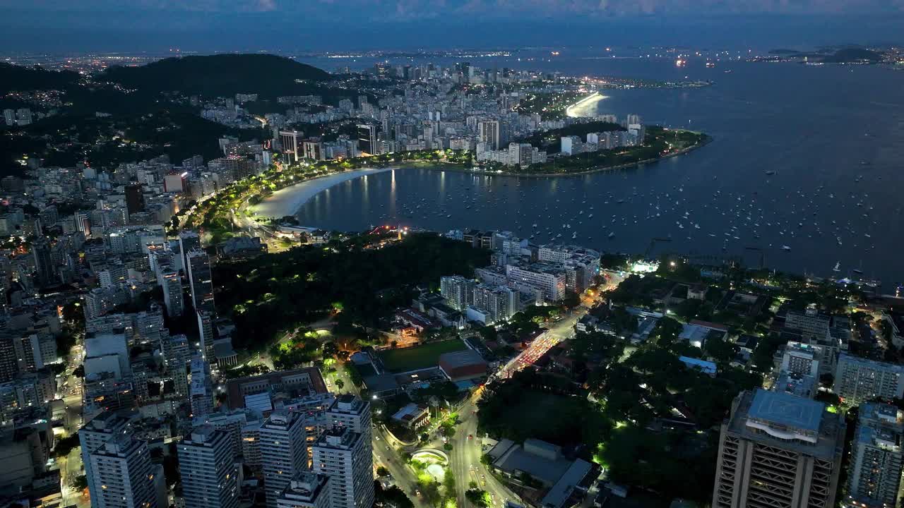 里约热内卢里约热内卢夜晚的巴西。城市旅游地标。视频素材