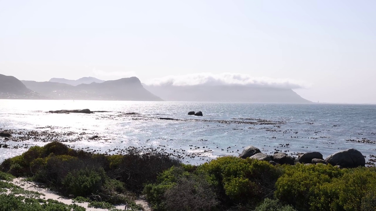 南非海岸的朦胧景象视频素材