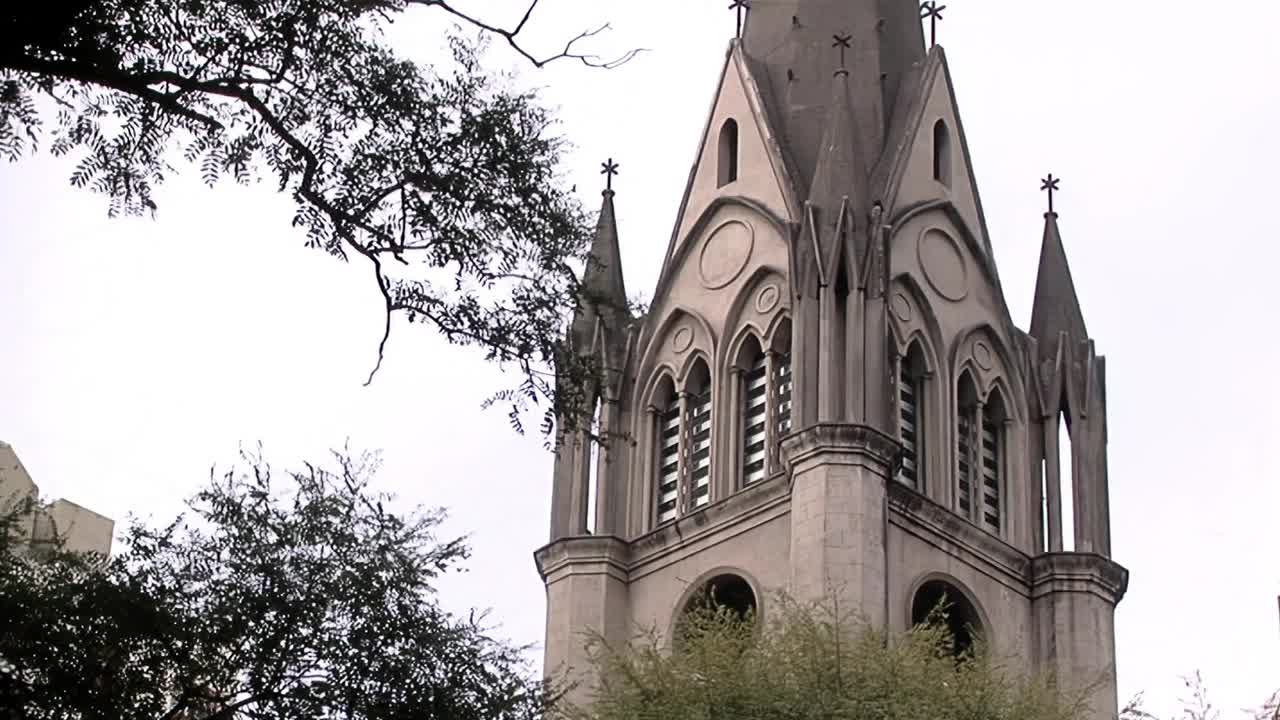 Church of Our Lady of Carmen (Spanish: Iglesia Nuestra Señora del Carmen) in Cordoba, Argentina.视频素材