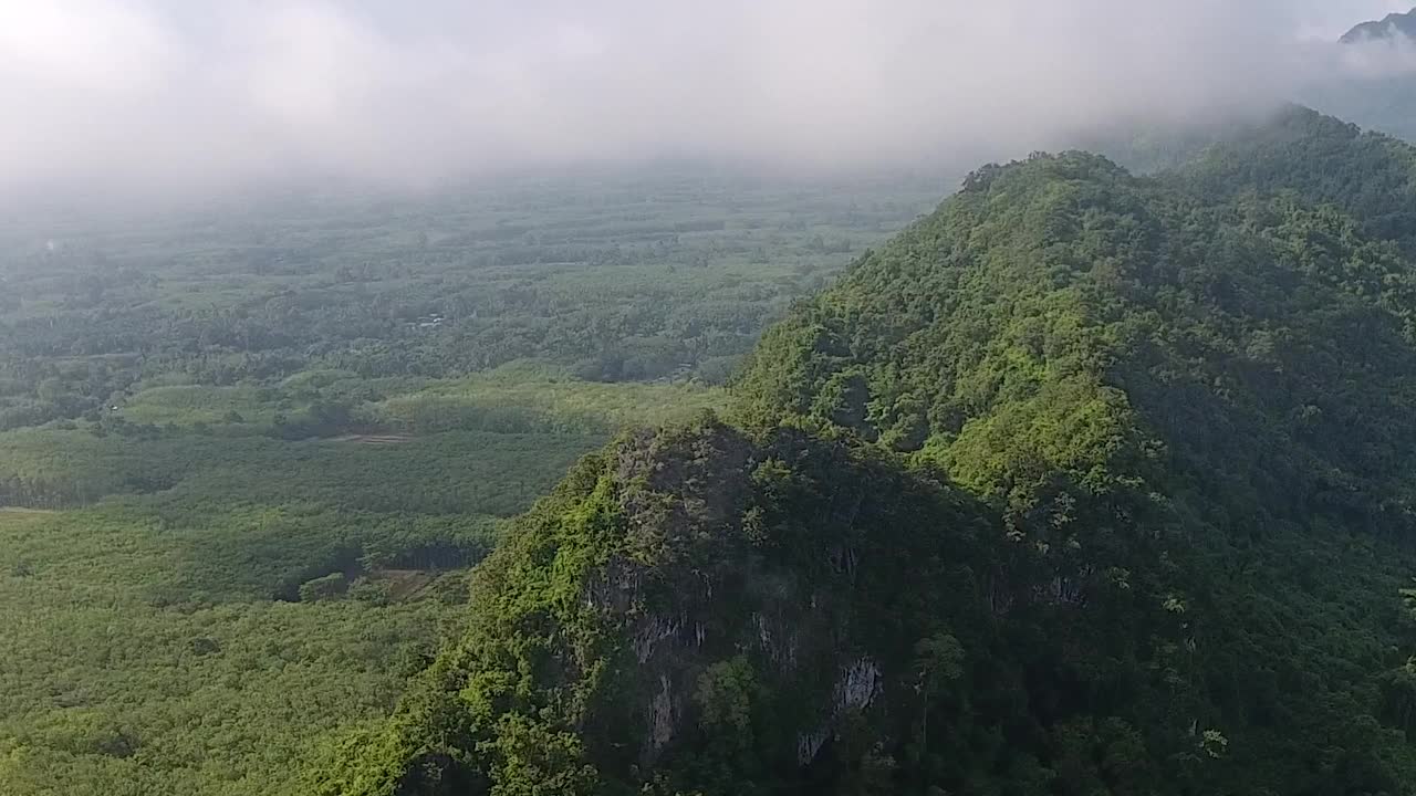 石灰岩山地视频素材