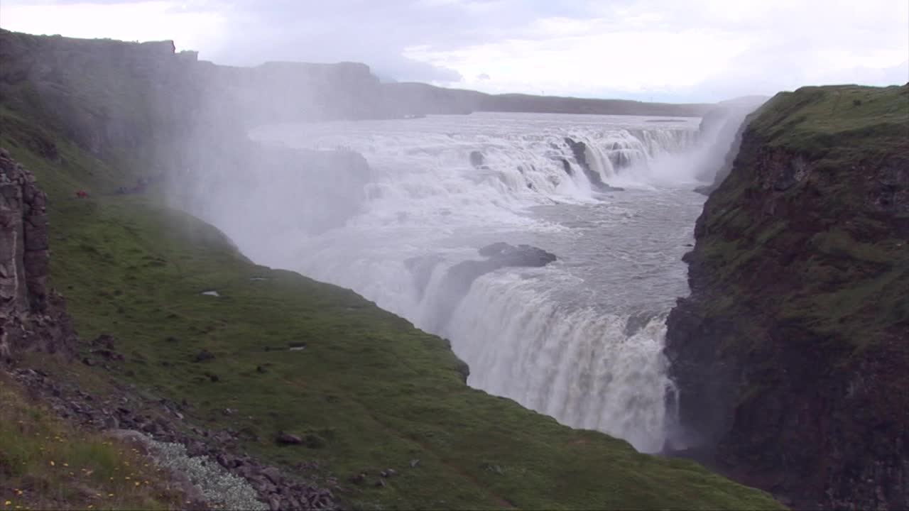 Gullfoss -黄金瀑布-欧洲旅游目的地视频素材