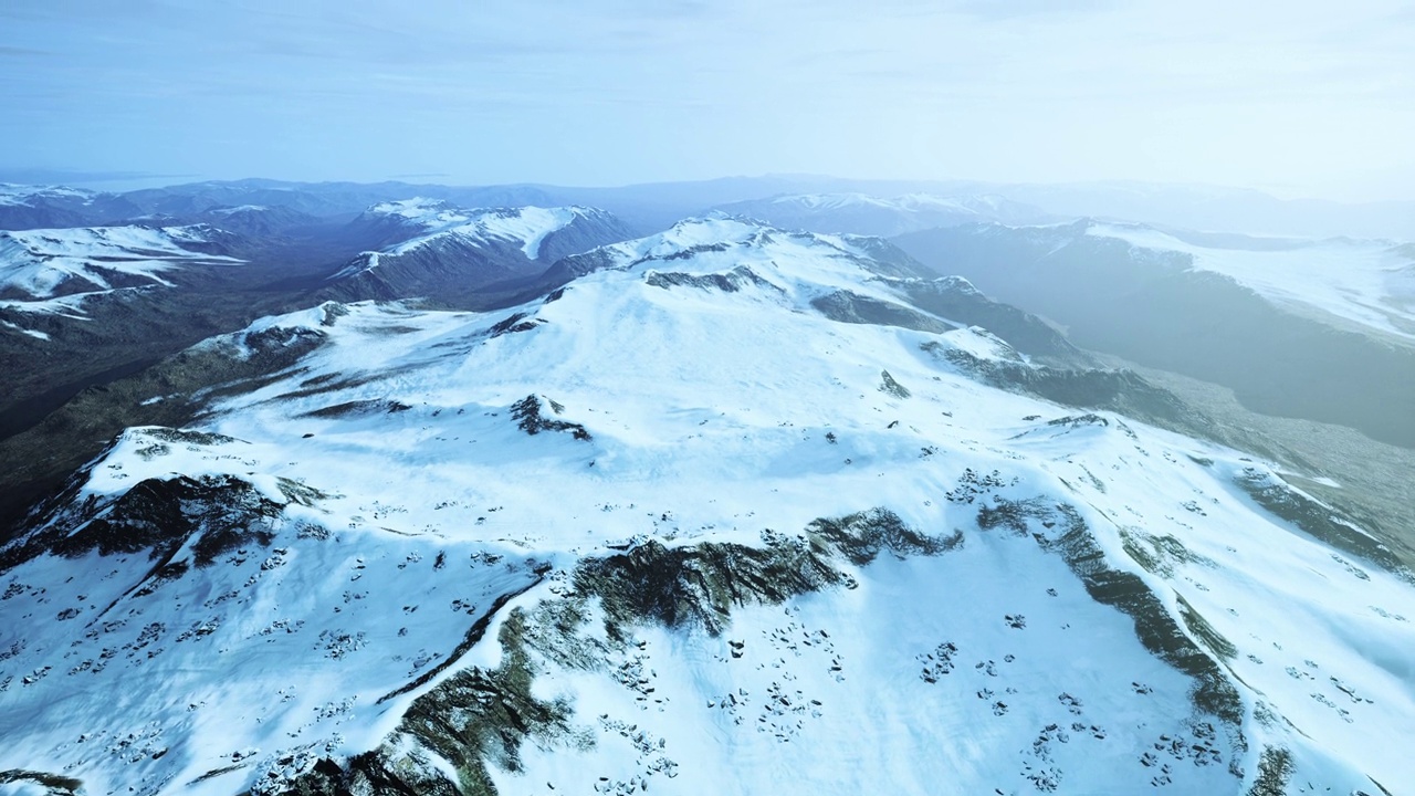 夏季火山岩石上留下的大片积雪视频素材