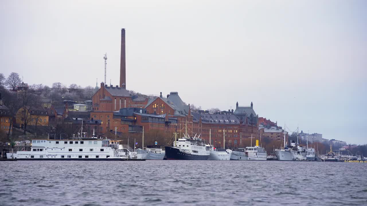 Södermalm coastline in Stockholm city, Sweden视频素材