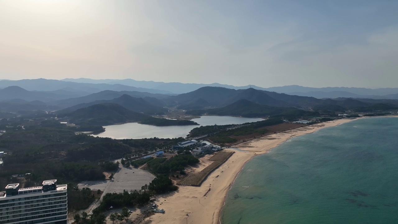 韩国江原道高城郡Songjiho海滩地区视频素材