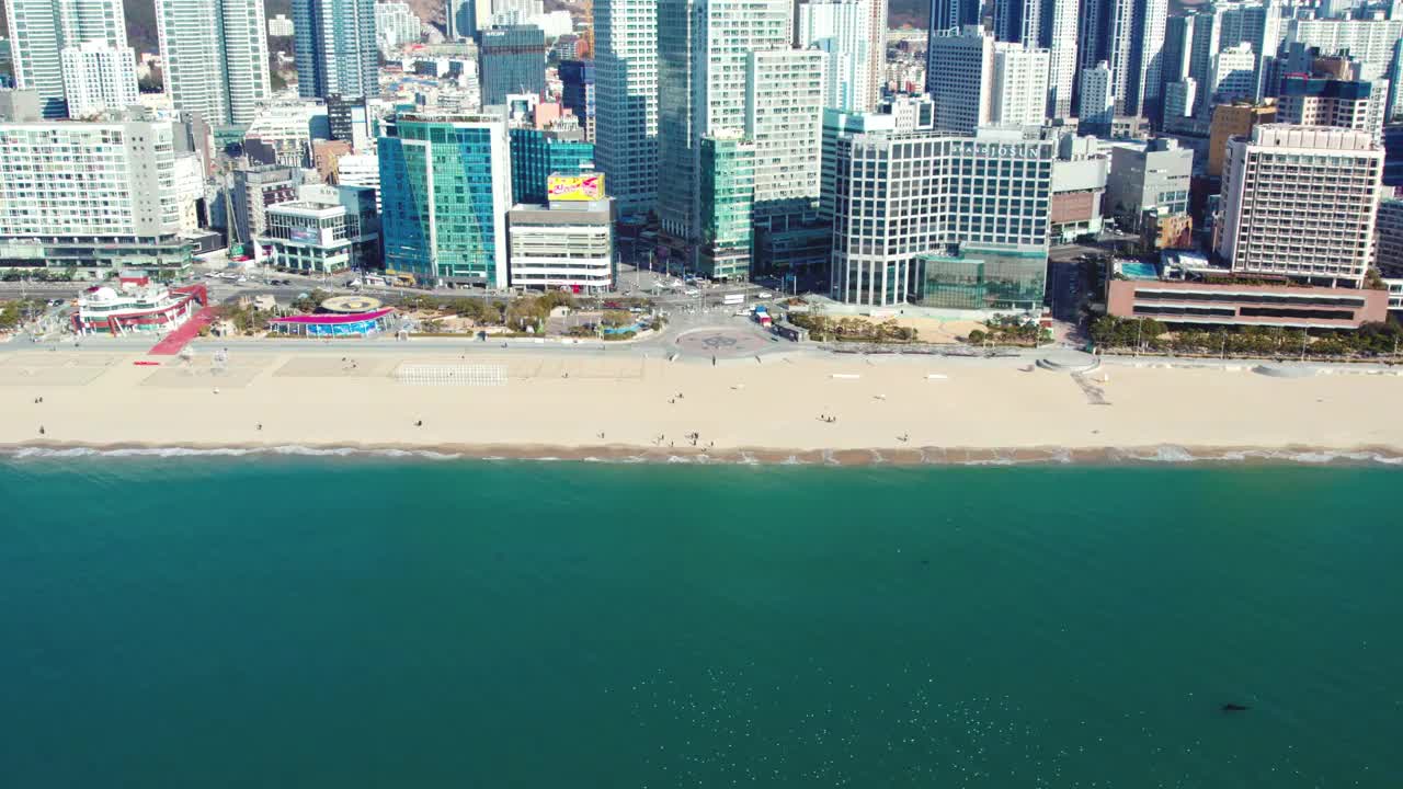 韩国釜山海云台区海云台海滩市区视频素材