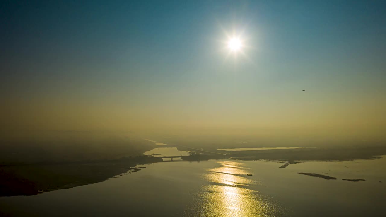 韩国京畿道华城市，华城湖周围的日出景观视频素材