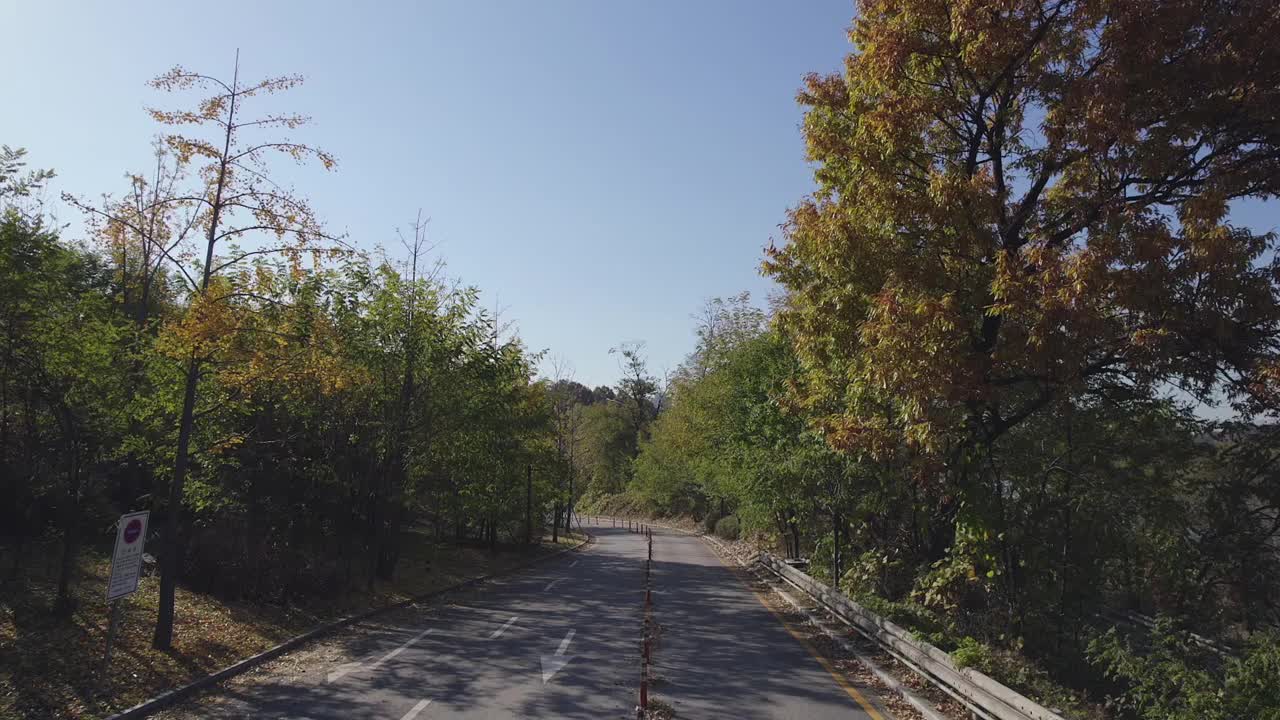 韩国京畿道水原市，光桥湖公园，元川湖和新台湖公寓小区的城市景观视频素材