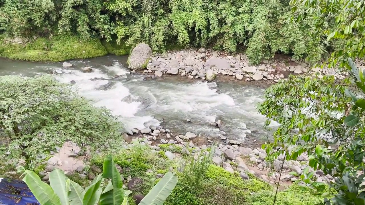 山区河流视频素材