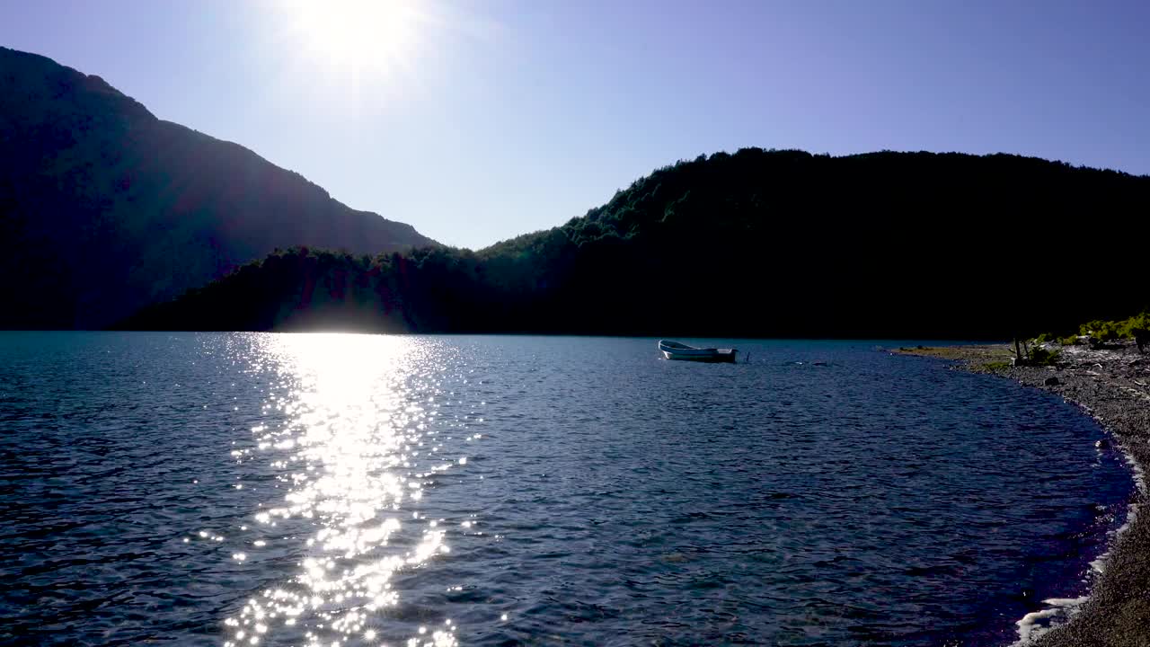 湖佛得湖的风景视频素材