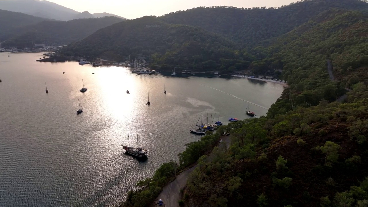 费特希耶湾晚间全景，鸟瞰图视频素材