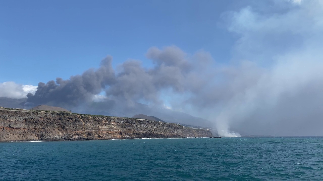 拉帕尔马火山海景4K视频下载