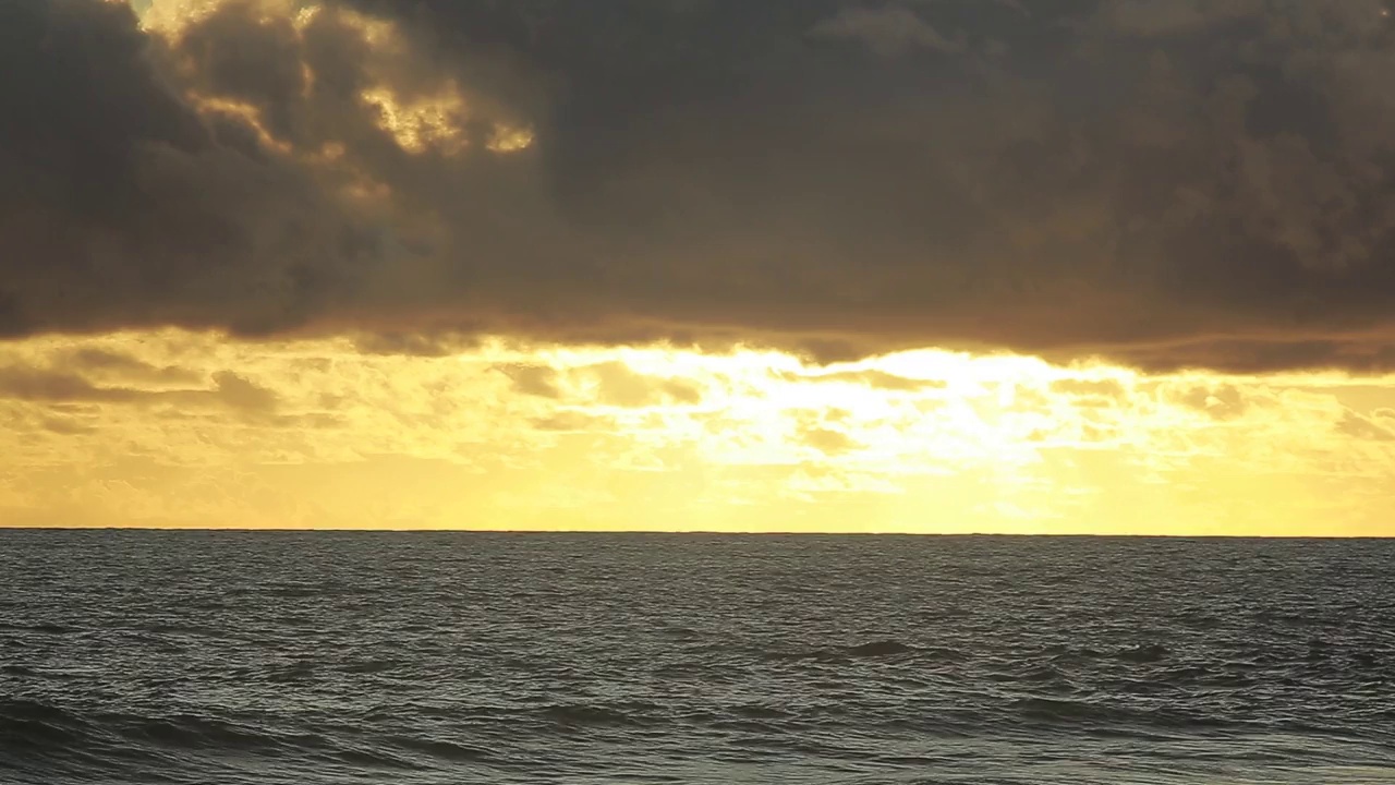 海边的日落视频下载