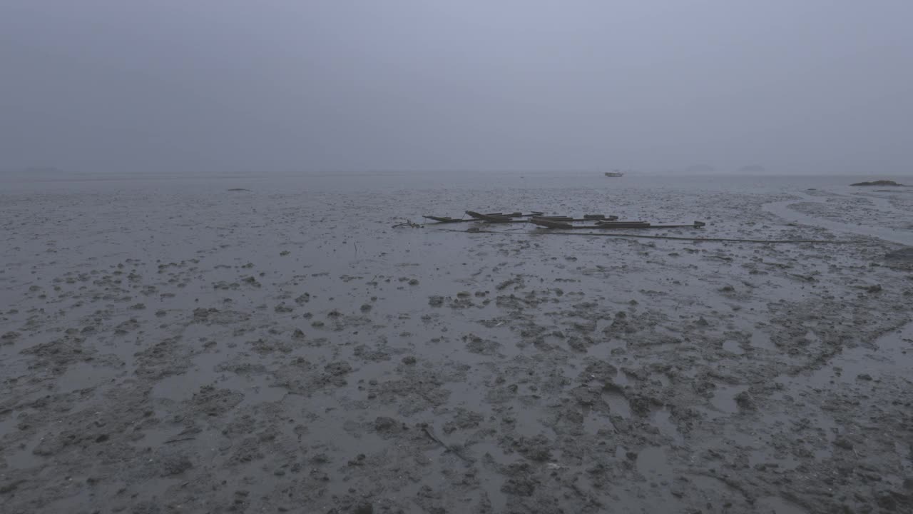 雨季-雨天的泥/韩国视频素材