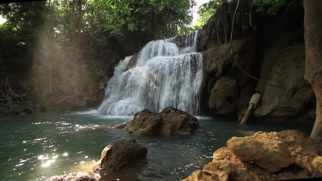 Huay Mae Kamin瀑布视频素材