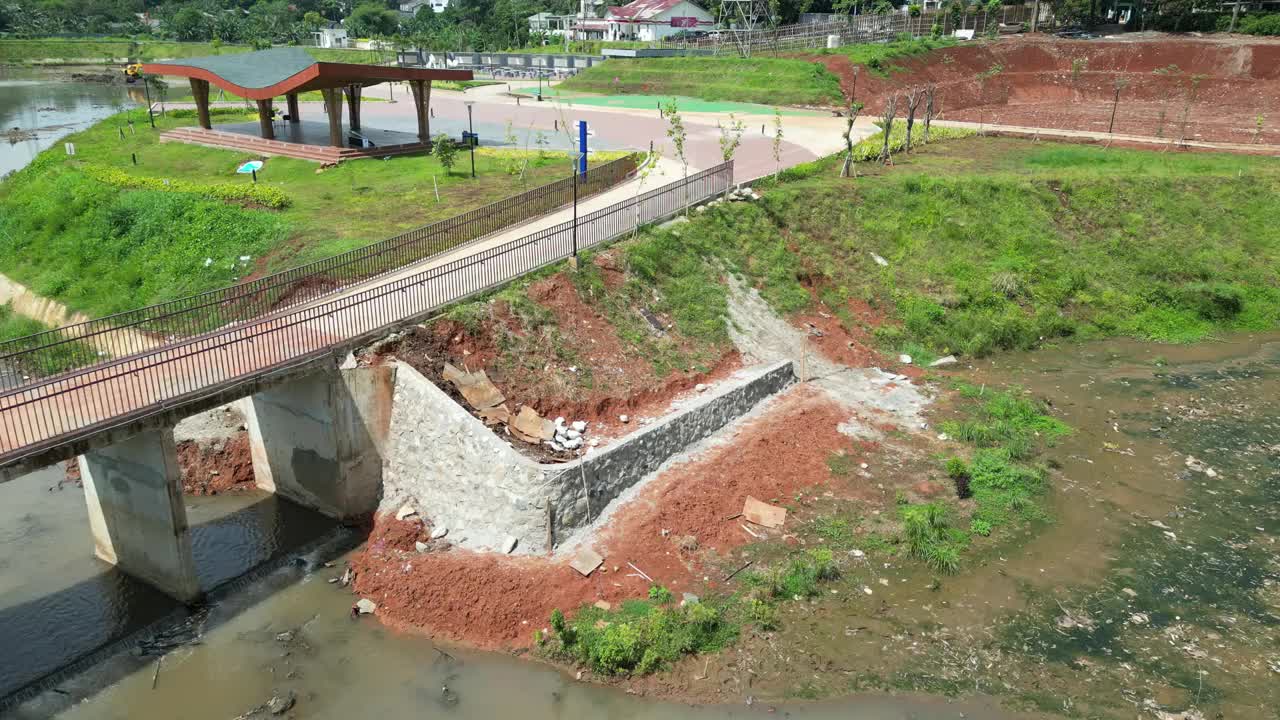 新建的城市公园之美视频素材