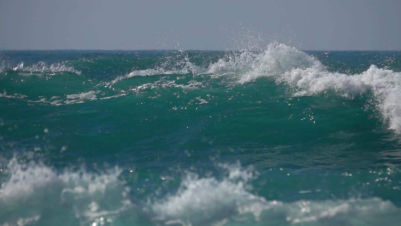 大海绿色的海洋视频素材