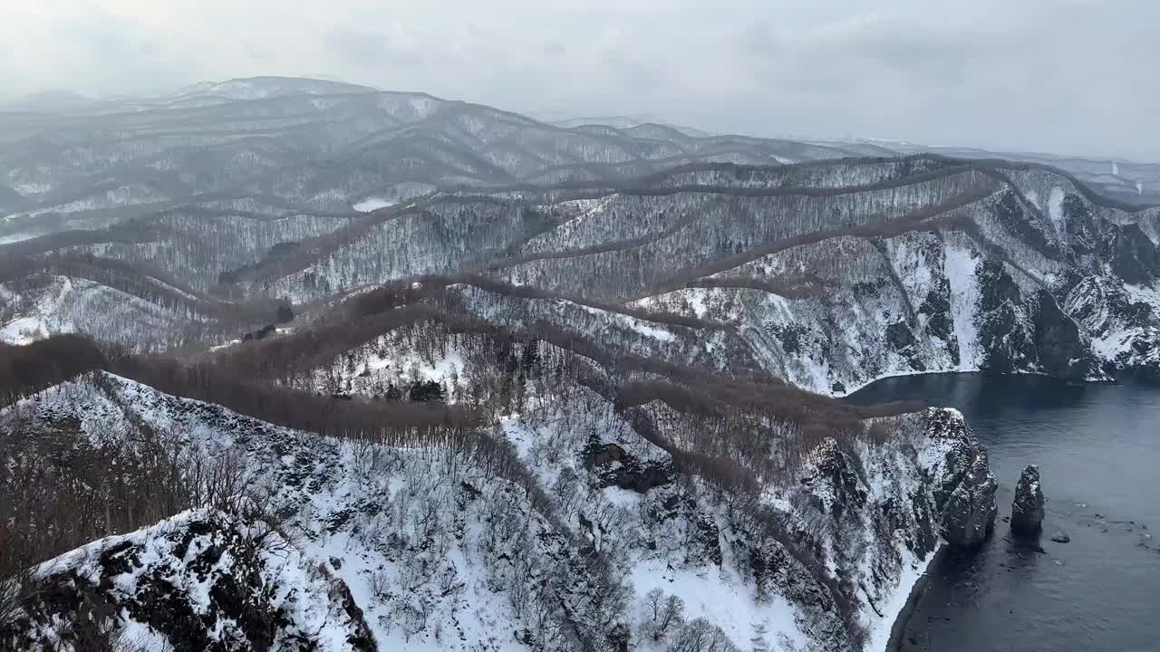 冬季北海道的日本海(志帕山)视频下载