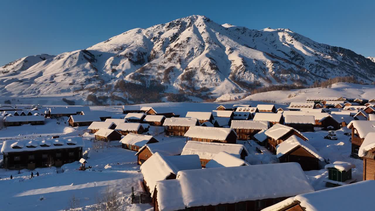 滑雪场的冬雪视频素材