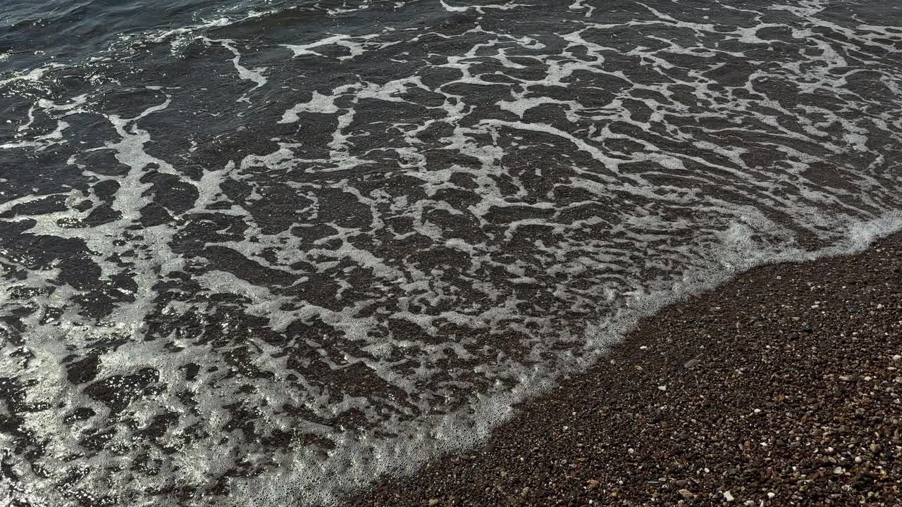 海滩上的海浪视频素材