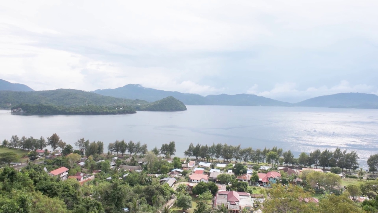 从沙邦山俯瞰沙邦市视频素材