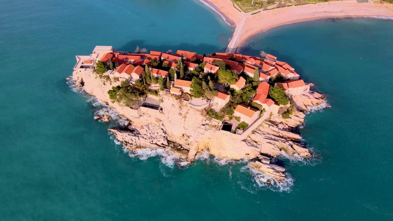 Sveti Stefan，黑山。无人机查看视频视频下载